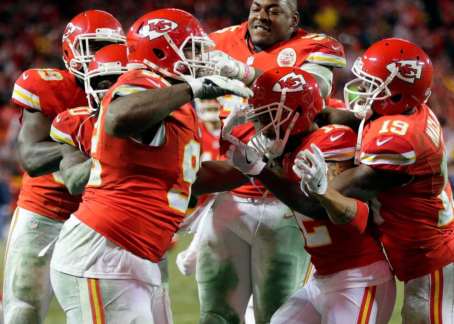 NFL Week 16: Chiefs send Broncos home for the winter; Steelers in, Ravens out